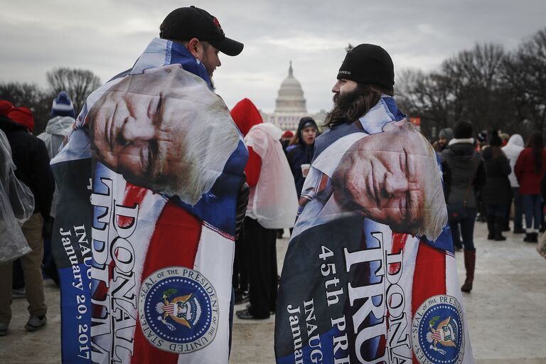 Зрители во время инаугурации Дональда Трампа. 20 января 2017 года