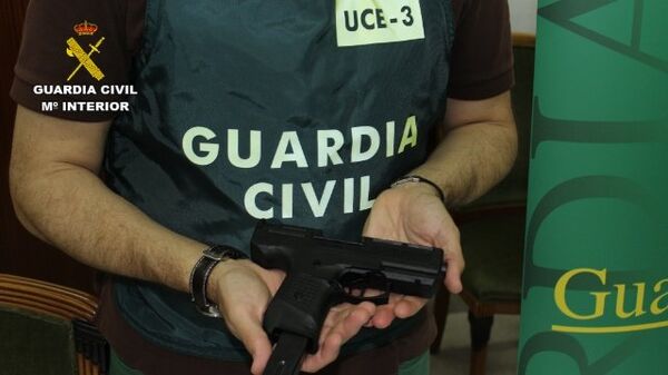 Полицейская операция в Испании по пресечению торговлей оружием