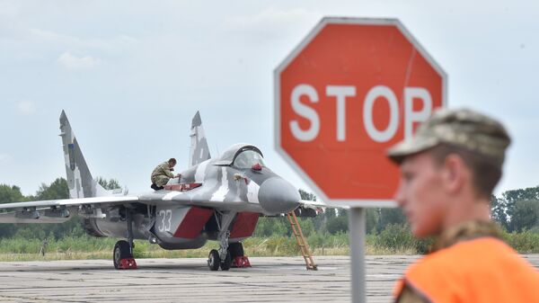 МиГ-29 ВВС Украины на аэродроме под Киевом