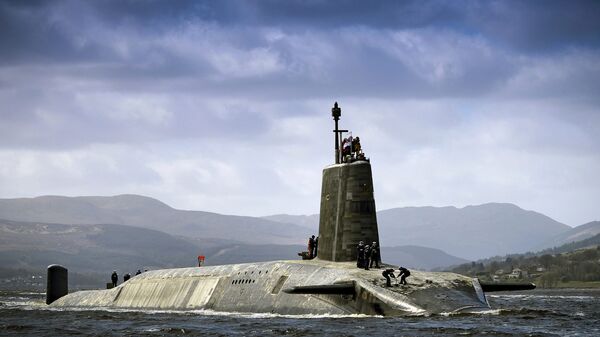 Подводная лодка Vigilant ВМС Великобритании с ракетами Trident II D5 на борту. Архивное фото