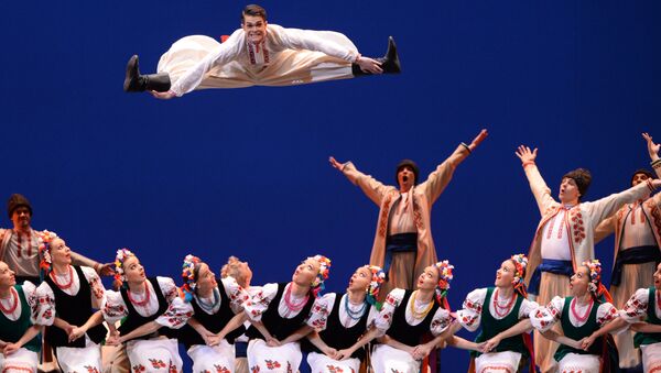 Украинский танец гопак. Архивное фото.