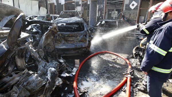 Ситуация на месте взрыва автомобиля в Багдаде. 24 января 2017 года