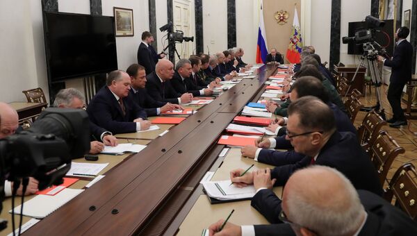 Президент РФ Владимир Путин проводит заседание Военно-промышленной комиссии (ВПК). 26 января 2017