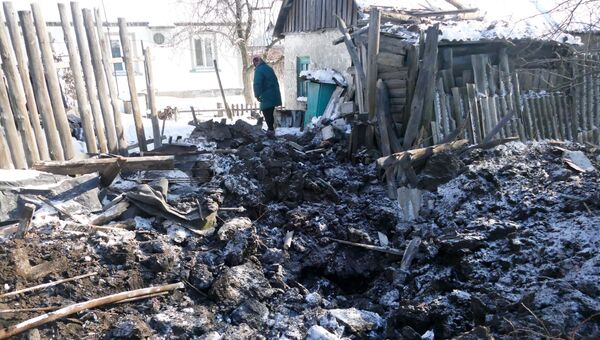 Последствия обстрелов в Донецкой области. Архивное фото