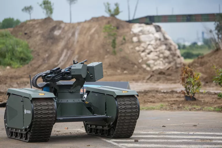 Презентация новой военной техники и оборудования на международной выставке вооружений EUROSATORY в Париже Презентация новой военной техники и оборудования на международной выставке вооружений EUROSATORY в Париже