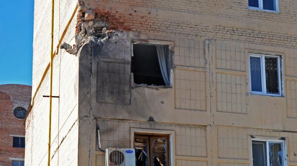 Жилое здание на улице Листопрокатчиков в Киевском районе Донецка, пострадавшее от обстрела