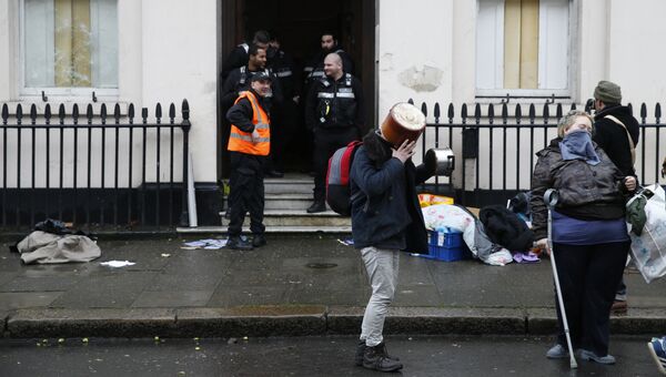 Судебные приставы выселили сквоттеров из особняка на Итон-сквер в Лондоне, Великобритания