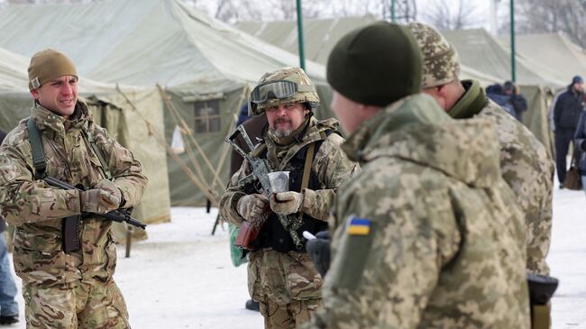 Солдаты ВСУ в Авдеевке, Украина. Архивное фото