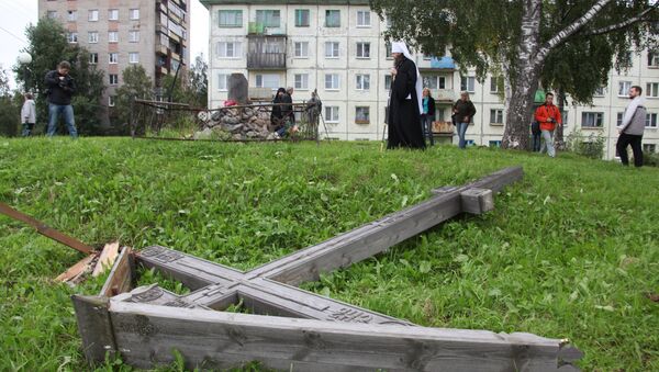 Вандалы срубили поклонный крест в Архангельске. Архивное фото