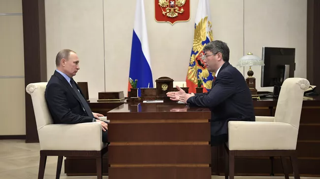 Владимир Путин и Алексей Цыденов