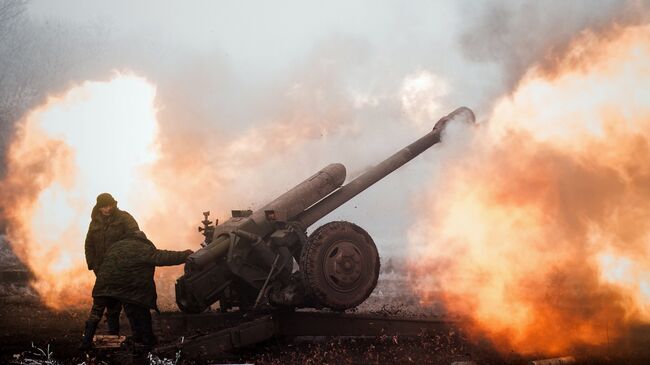 Артиллерия в Донбассе. Архивное фото