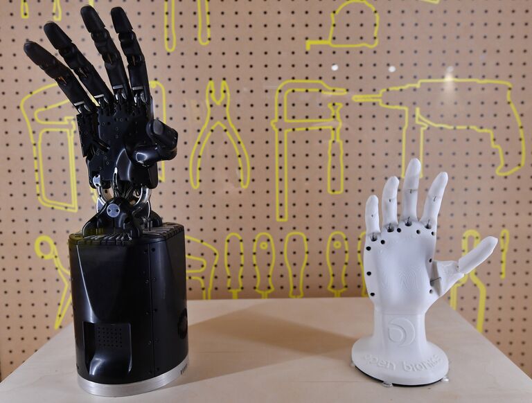 Роботизированные руки на выставке в Музее науки в Лондоне