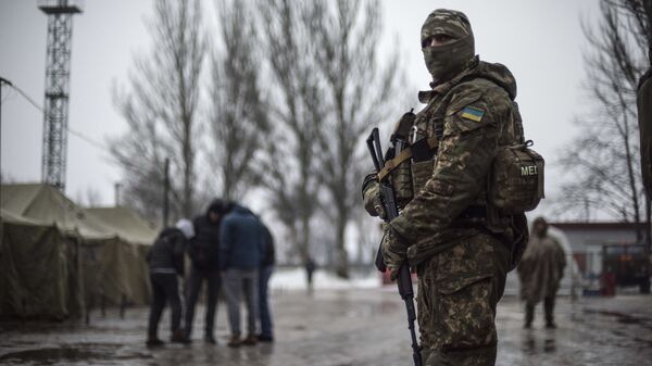 Украинский военнослужащий в Авдеевке