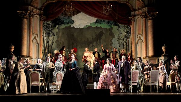 Опера Франческо Чилеа Адриана Лекуврер на сцене лондонского Королевского театра оперы и балета