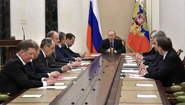 Президент РФ Владимир Путин на заседании Совбеза РФ. Архивное фото