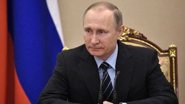 Президент РФ Владимир Путин на заседании Совбеза РФ. Архивное фото