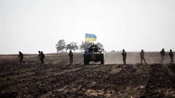 Солдаты ВСУ на востоке Украины. Архивное фото.