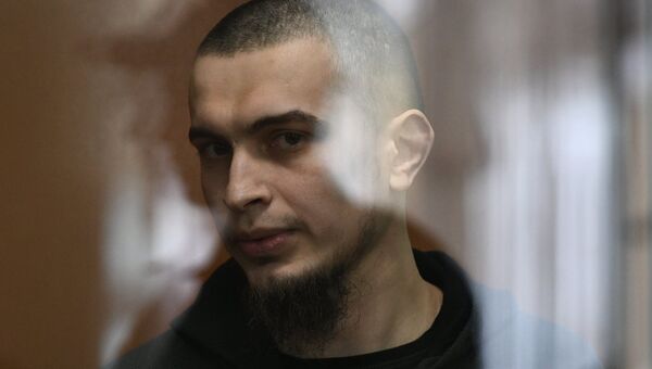 Уроженец Чечни Аслан Байсултанов, обвиняемый в подготовке теракта в Москве в 2015 году, на заседании Московского окружного военного суда. 14 февраля 2017