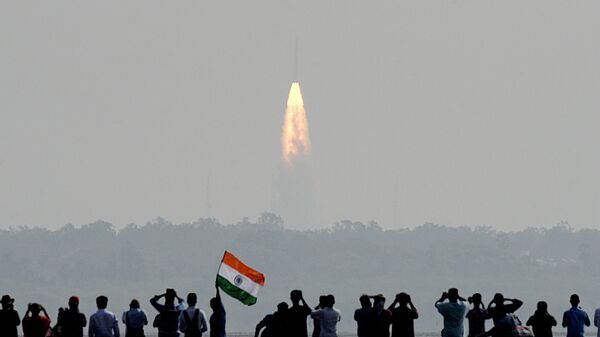 Запуск индийской ракеты-носителя PSLV-C37. Архивное фото