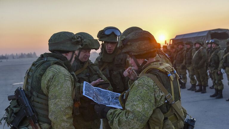 Военные инженеры сводного отряда Международного противоминного центра Вооруженных сил РФ продолжают работу по разминированию восточных районов сирийского города Алеппо