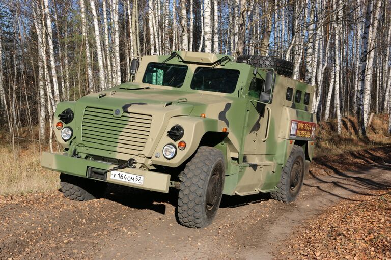 Минозащищенная бронемашина Медведь