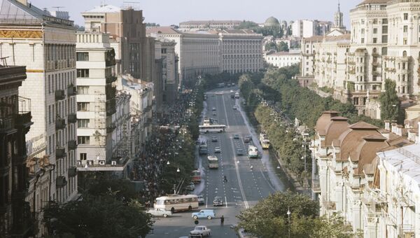 Вид на улицу Крещатик в городе Киеве. Архивное фото