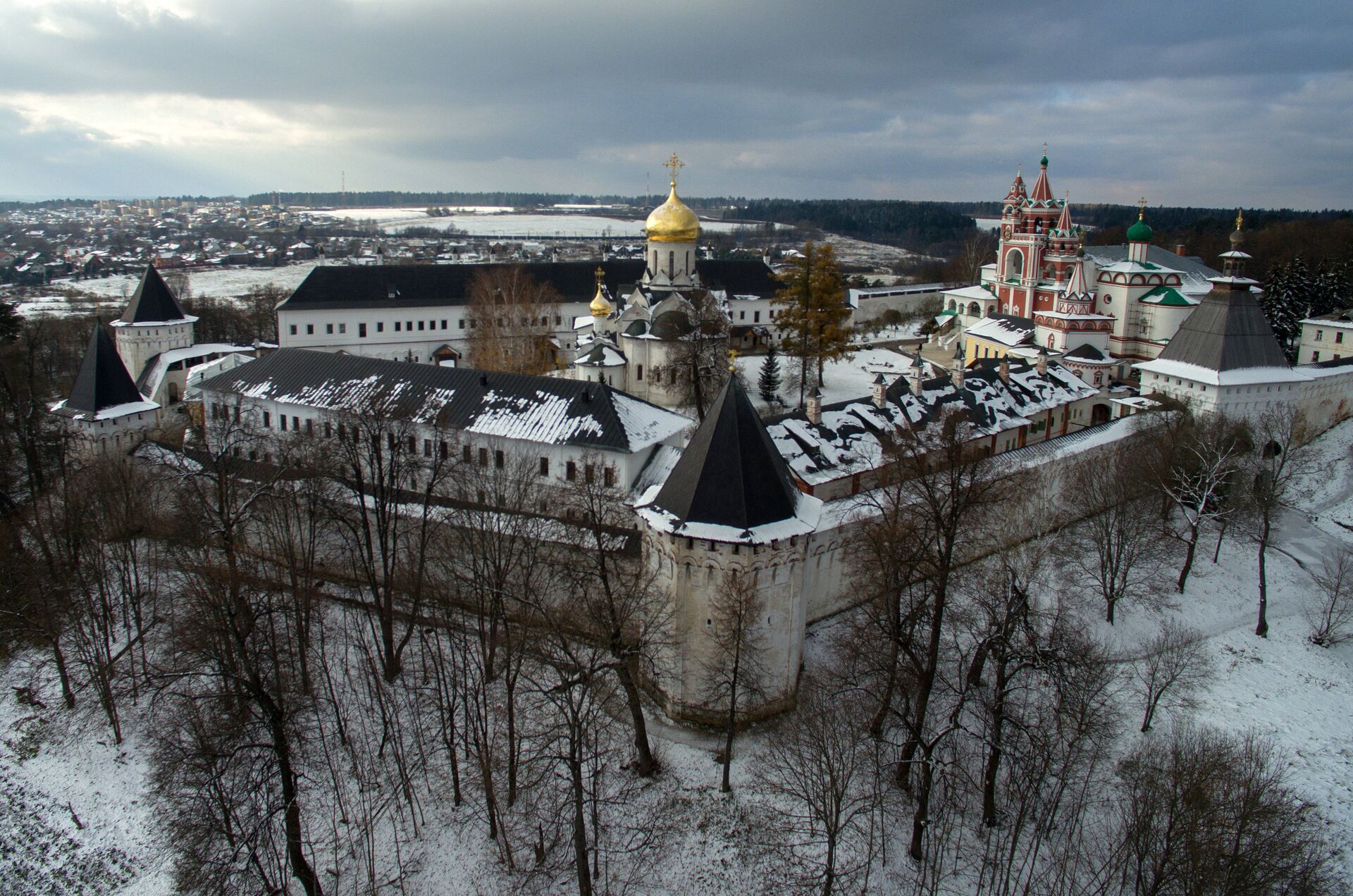 Саввино-Сторожевский монастырь в Звенигороде - РИА Новости, 1920, 27.12.2023