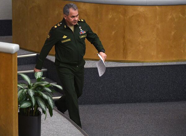 Министр обороны РФ Сергей Шойгу выступает на пленарном заседании Госдумы РФ. 22 февраля 2017 Министр обороны РФ Сергей Шойгу выступает на пленарном заседании Госдумы РФ. 22 февраля 2017