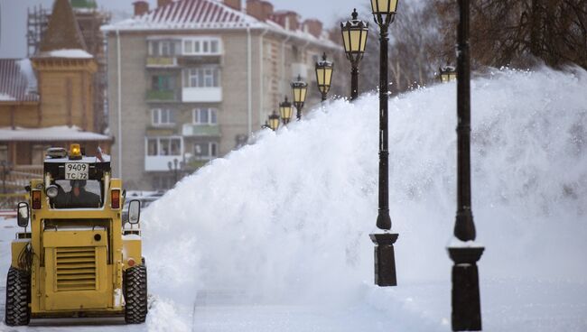 Уборка снега. Архивное фото