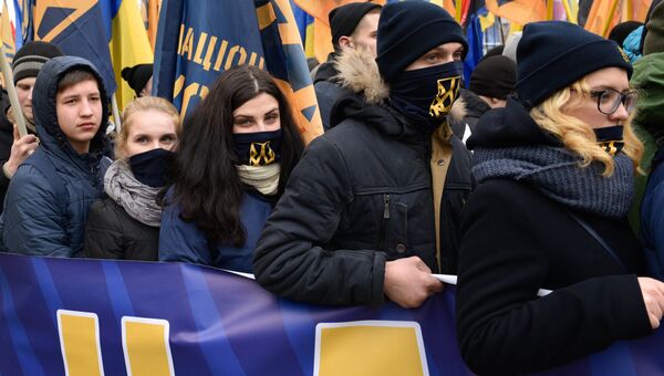 Представители националистических организаций во время митинга в центре Киева. Март 2017