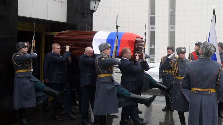 Церемония прощания с постоянным представителем РФ при ООН Виталием Чуркиным Церемония прощания с постоянным представителем РФ при ООН Виталием Чуркиным