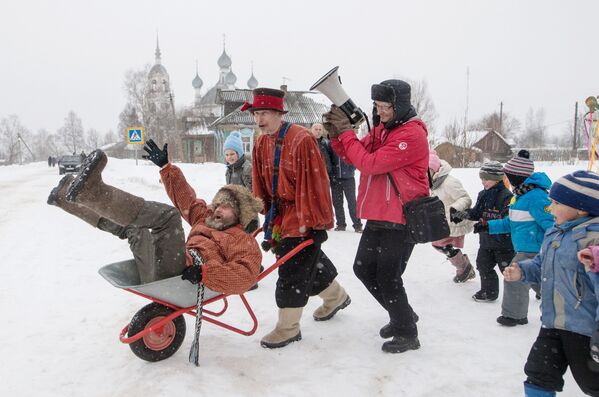 Празднование Широкой Масленицы в селе Давыдово Ярославской области