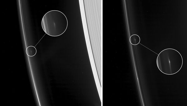 Загадочные объекты F16QA (слева) и F16QB (справа) в кольце F Сатурна
