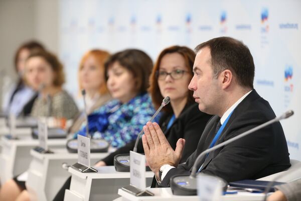 Председатель правления АО Росэксимбанк Дмитрий Голованов на Российском инвестиционном форуме в Сочи