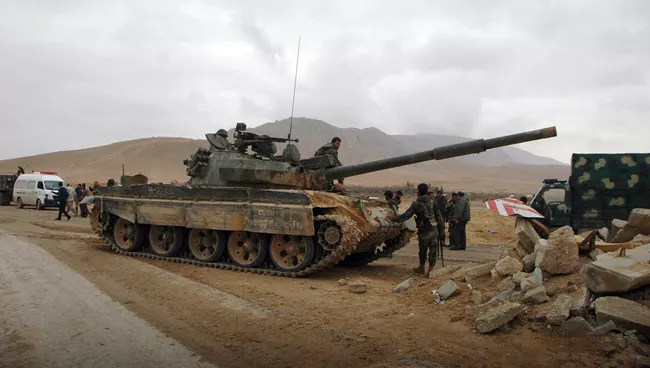 Военная техника сирийской армии в районе Пальмиры
