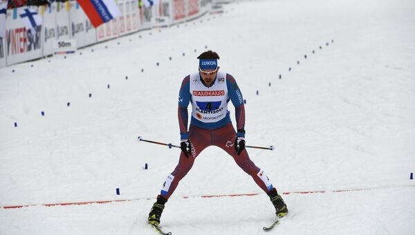 Сергей Устюгов на финише в эстафетной гонке свободным стилем на чемпионате мира в Лахти. 3 марта 2017