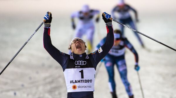 Майкен Касперсен Фалла (Норвегия), занявшая 1-е место в спринте среди женщин на чемпионате мира по лыжным гонкам в Лахти