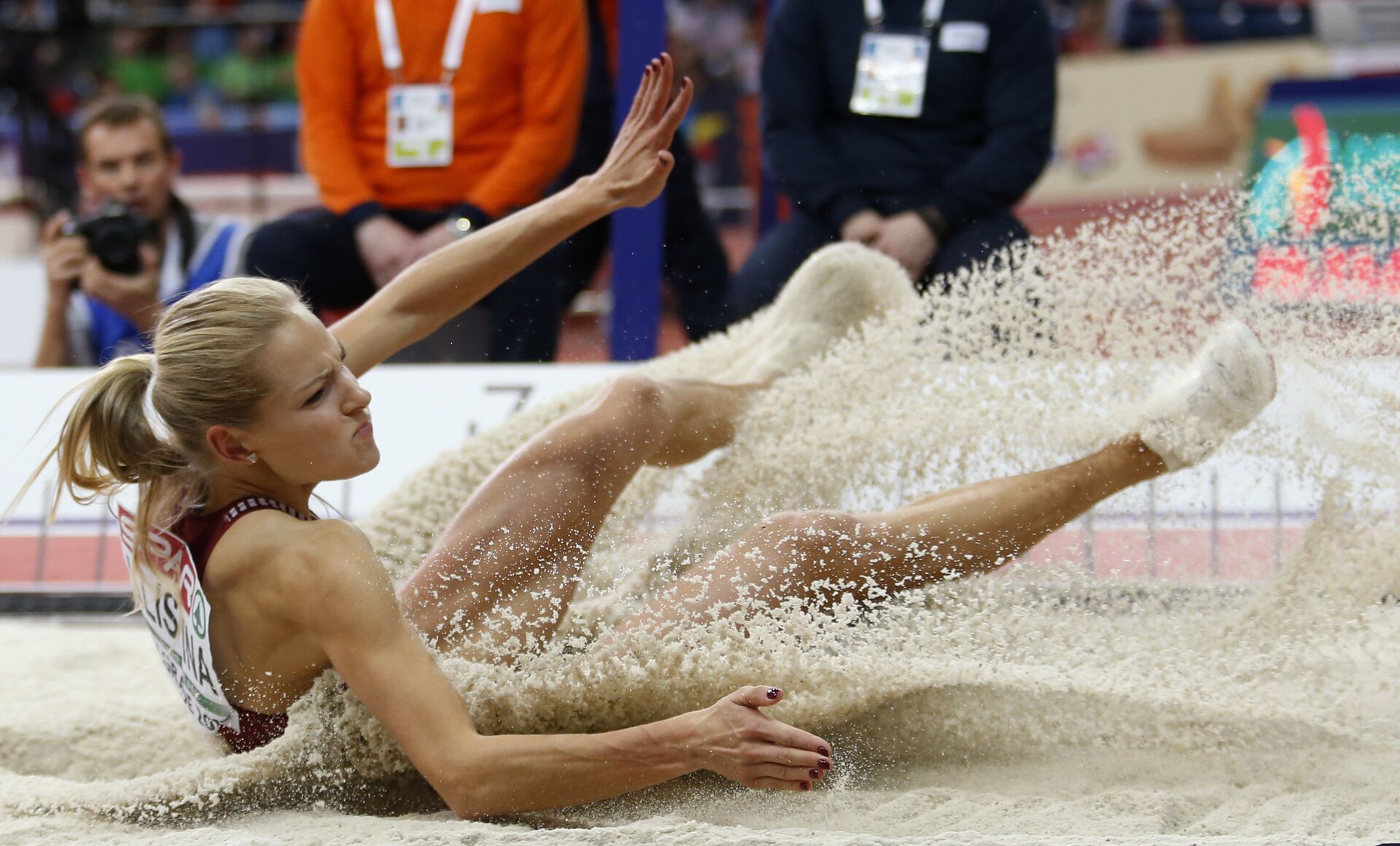 Российская прыгунья в длину Дарья Клишина в финале чемпионата Европы в помещении в Белграде, Сербия. 5 марта 2017 - РИА Новости, 1920, 03.08.2021