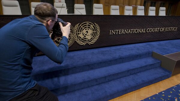 Зал заседаний в Международном суде ООН в Гааге, Нидерладны