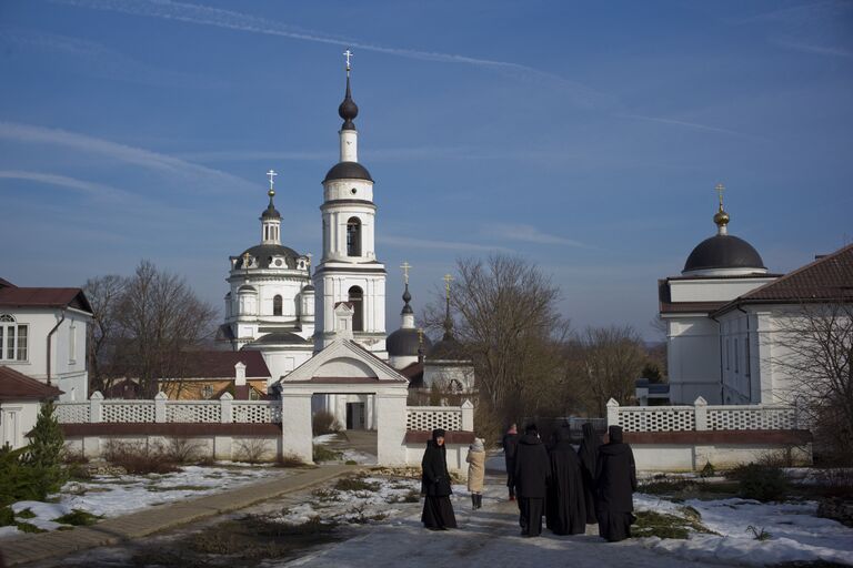 Свято-Никольский Черноостровский женский монастырь в городе Малоярославце Калужской области