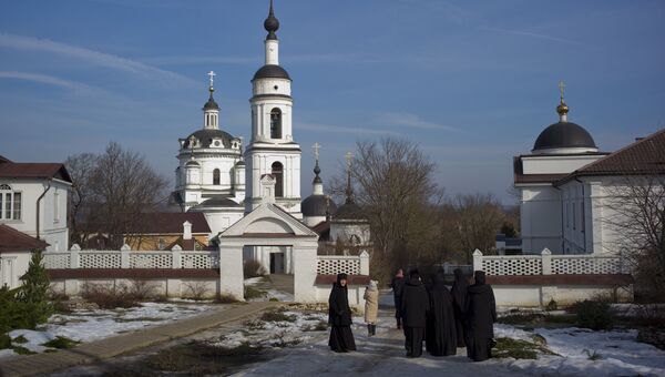 Свято-Никольский Черноостровский женский монастырь в городе Малоярославце Калужской области