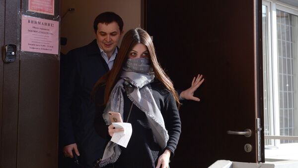Стритрейсерша Мара Багдасарян после окончания заседания мирового суда №77 московского района Сокол. 10 марта 2017