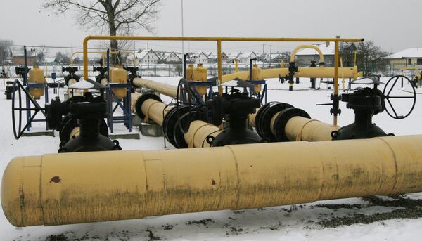 Газораспределительная станция неподалеку от Варшавы. 2009 год Газораспределительная станция неподалеку от Варшавы. 2009 год