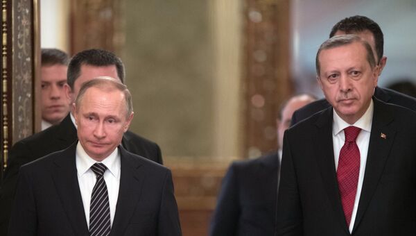 Президент РФ В. Путин принял участие в заседании Совета сотрудничества высшего уровня между РФ и Турцией. Архивное фото