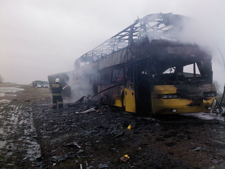 Сгоревший автобус на Ставрополье
