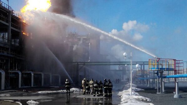 Пожар на территории предприятия Куйбышевазот в Тольятти