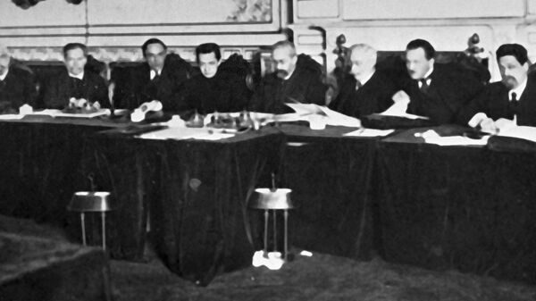 Первое заседание Временного правительства в Мариинском дворце