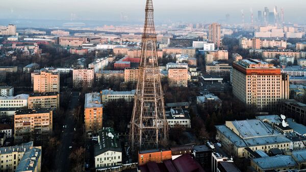 Вид на Шуховскую башню в Москве. Архив