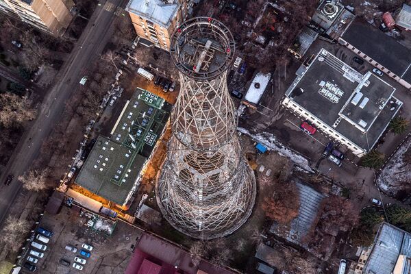 Вид на Шуховскую башню в Москве