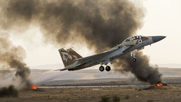 Израильский самолет-истребитель. Архивное фото
